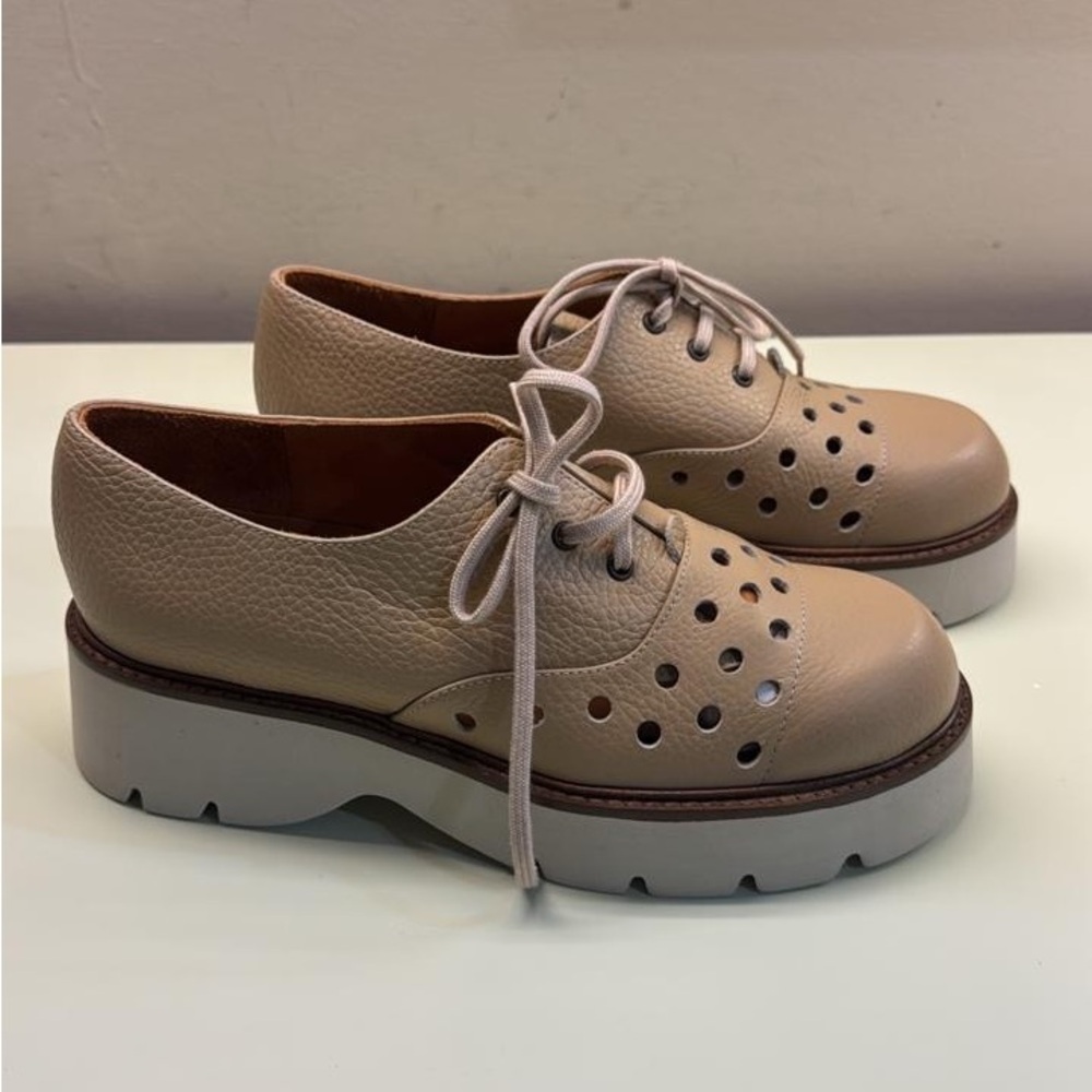 Chie Mihara Beige Perforated Leather Platform Oxfords